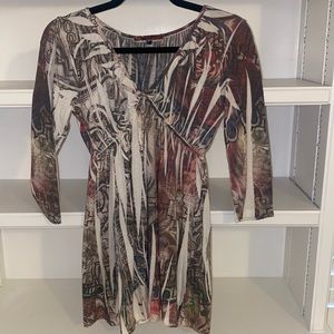 Julie’s Closet: V-neck top, small